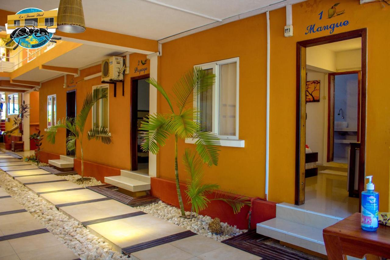 La Fourmi Hotel Nosy-Be Exterior foto